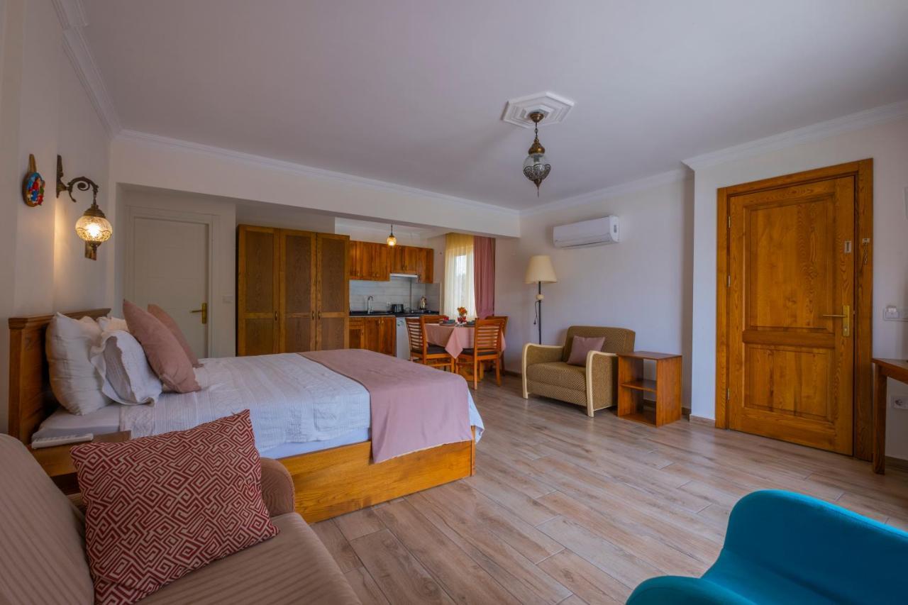 Infinity Lily Apartments フェティエ エクステリア 写真