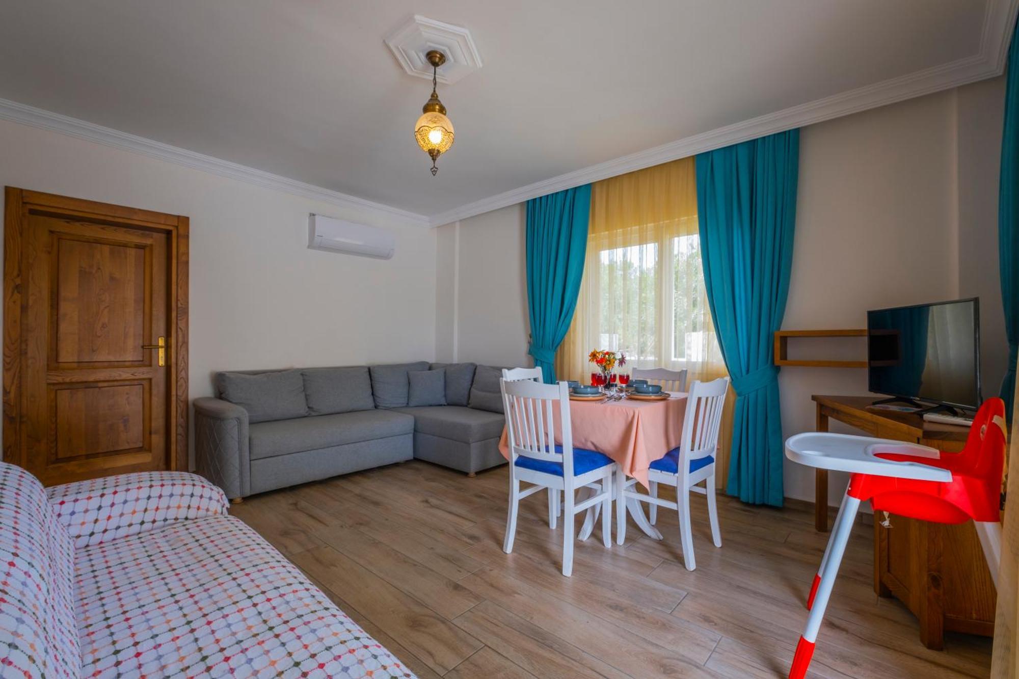 Infinity Lily Apartments フェティエ 部屋 写真